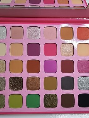 Morphe Jeffree Star Eyeshadow Palette